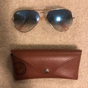 Ray ban aviators blue tint